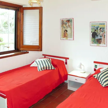 Contura 111s Semesterbostad Ricadi